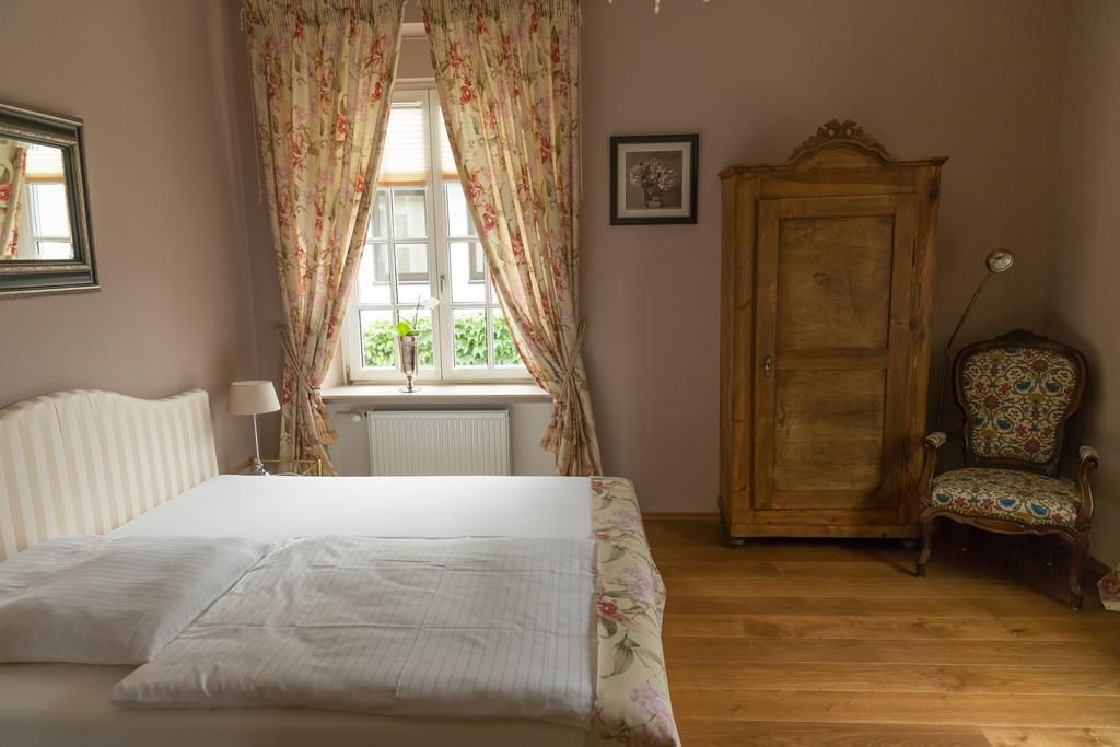 La Roseraie Wittlich Habitación foto